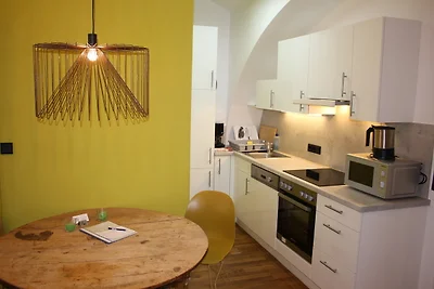 Yellow Flat