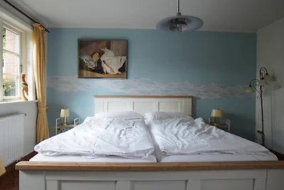 Ferien unterm Reetdach Whg 02