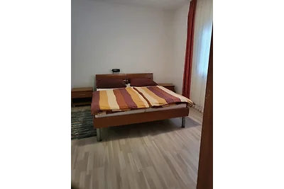 Wohnung für 4 Personen im EG