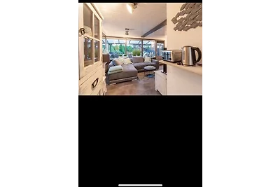 Lichtdurchflutetes Traumhaus 800