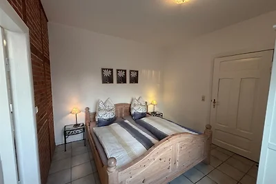 FeWo 2 - Haus Lorenzen