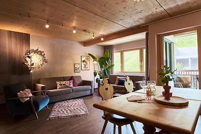 Home 3