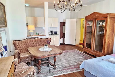 App. 2 - Café 28 & Pension am