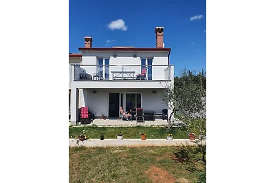 Olivia Valkanela App. 2