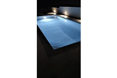 Villa Gusto 4*. Mit Pool und