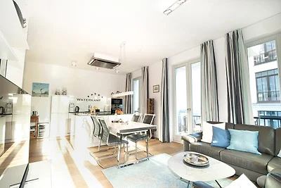 FIRST Waterkantsuite