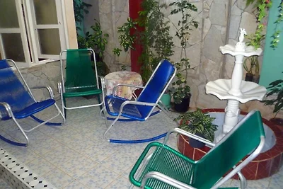 Sr. Roger y Sra. Otilia Appartement