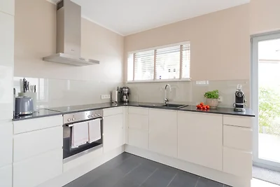 Ostsee - Reetdachhaus Nr. 11