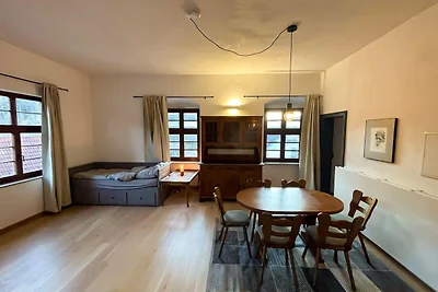 Grosszügiges Apartment auf Schloss