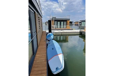 Casa su barca Vacanza single Görlitz