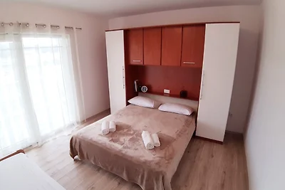 Appartamento Vacanza con famiglia Supetarska Draga
