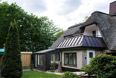 Ferienwohnung "Opas Reetdachkate"