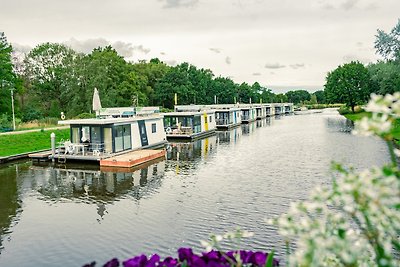 HB 3 - Hausboot Bad Bederkesa