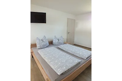 Ein Raum Apartment B
