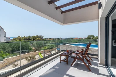 VillaLux2022 mit Pool beheizt