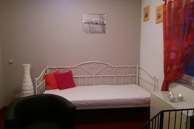 Knusperhäuschen am Waldesrand