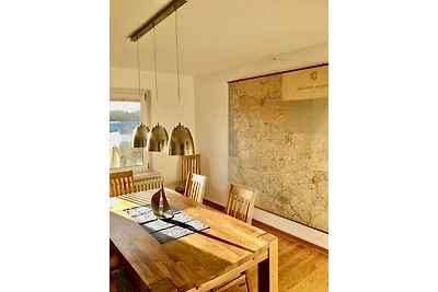 Ostseenahes Traumhaus am Kiel-Kanal