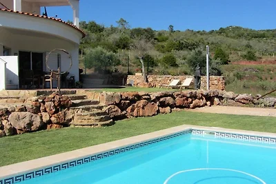 Casa Vale Vinagre 8P with pool in a