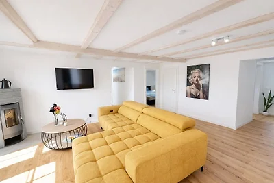 Huus an`t Diek, Luxus in