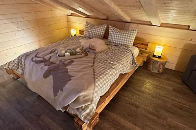 Romantik Hütte anno 2018, Haus 2