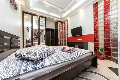 One bedroom. 20 V.Vasylkivska. St.