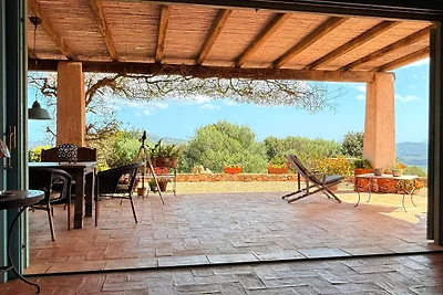 Grosses Ferienhaus mit Pool +