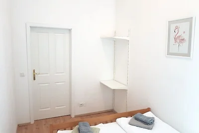 2-SZ, zentrales, helles Apartment