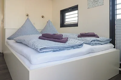 Hausboot Krosse Krabbe - LP6