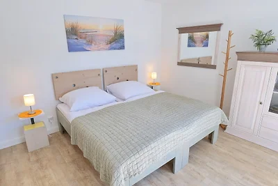 Sonnendeck No. 11 - Aurora Vista -