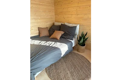 301-Tiny Hideaway