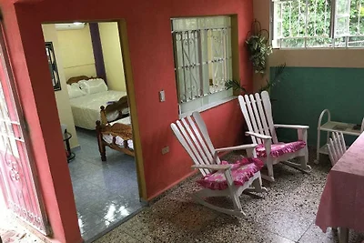 Casa Los Complacientes - Carlos y