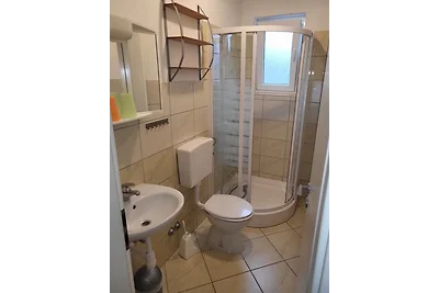 Wohnung für 2 Erwachsene und 2