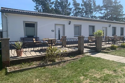 Ein Raum Apartment B