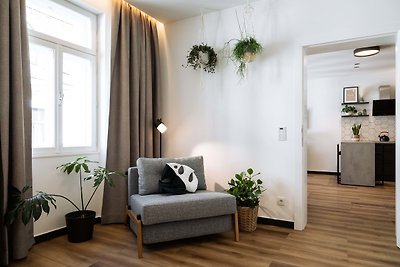 Cosy Apartment 01 - Urban Jungle