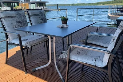 Casa su barca Vacanza single Görlitz