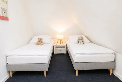 Reetdachhaus 1, inkl. 2 Parkplätze