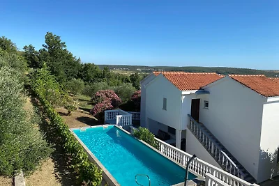 Wohnung für 2+2 Personen mit