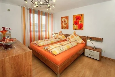 Business Suite BN13