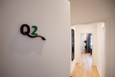 Q-Stall Apartments, Apartment Q2