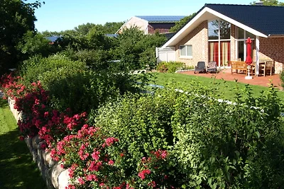 Wellnesshaus "Welle" eingezäunt