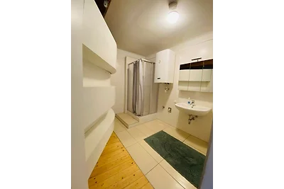 Wohnung, 3 Zimmer, eines davon