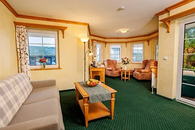 Maria Ruh Apartment No1