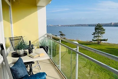 "Strandhotel Heiligenhafen"