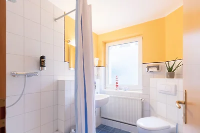 Bütow WE2 mit Parkplatz - ABC8