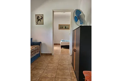 Ferienwohnung mit Pool, Wlan direkt