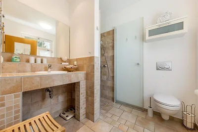 Rügenbrise am Wasser - Fewo EG