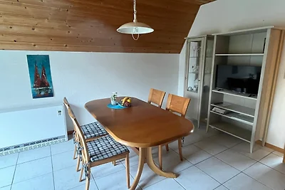 Grietje II (blaues Haus rechts)