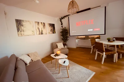 Cinema Apartment Magdeburg - Balkon
