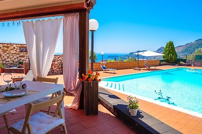 Holiday home relaxing holiday Messina