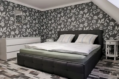 Am Wald der Sinne, Dieter